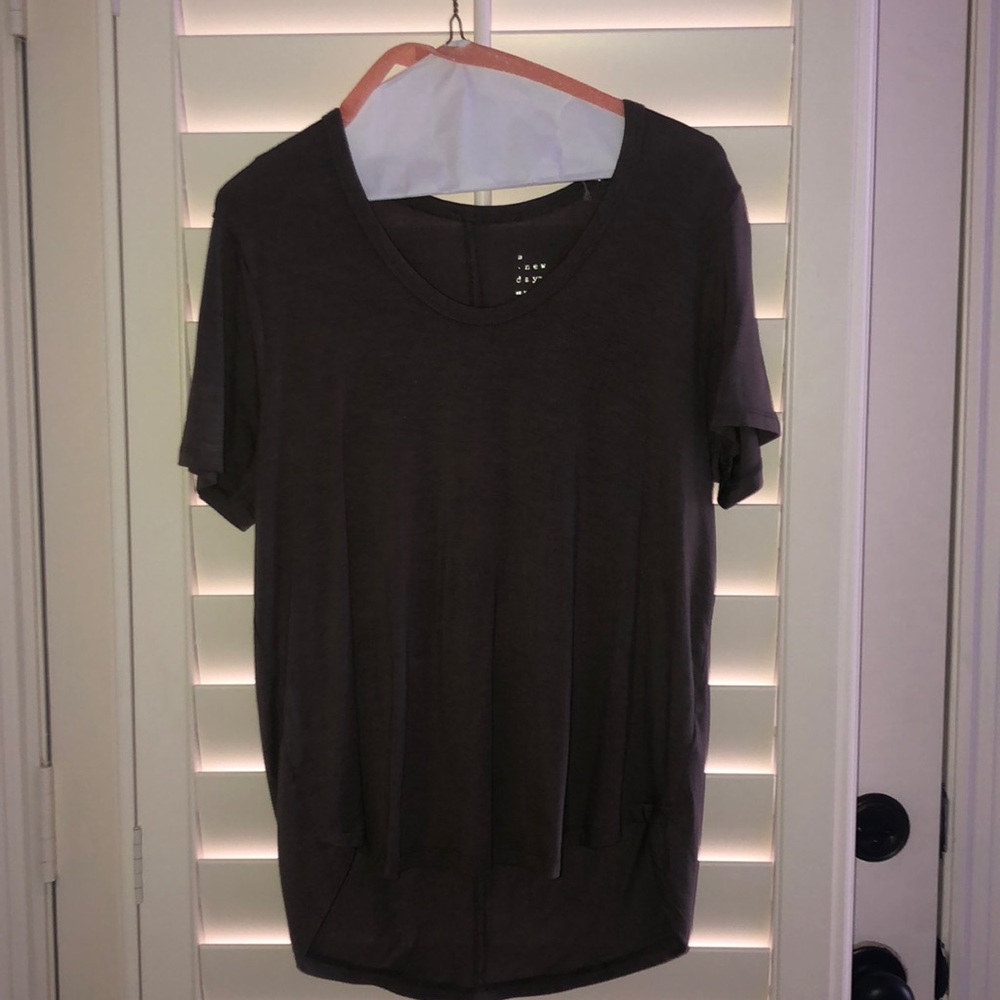plain army green top